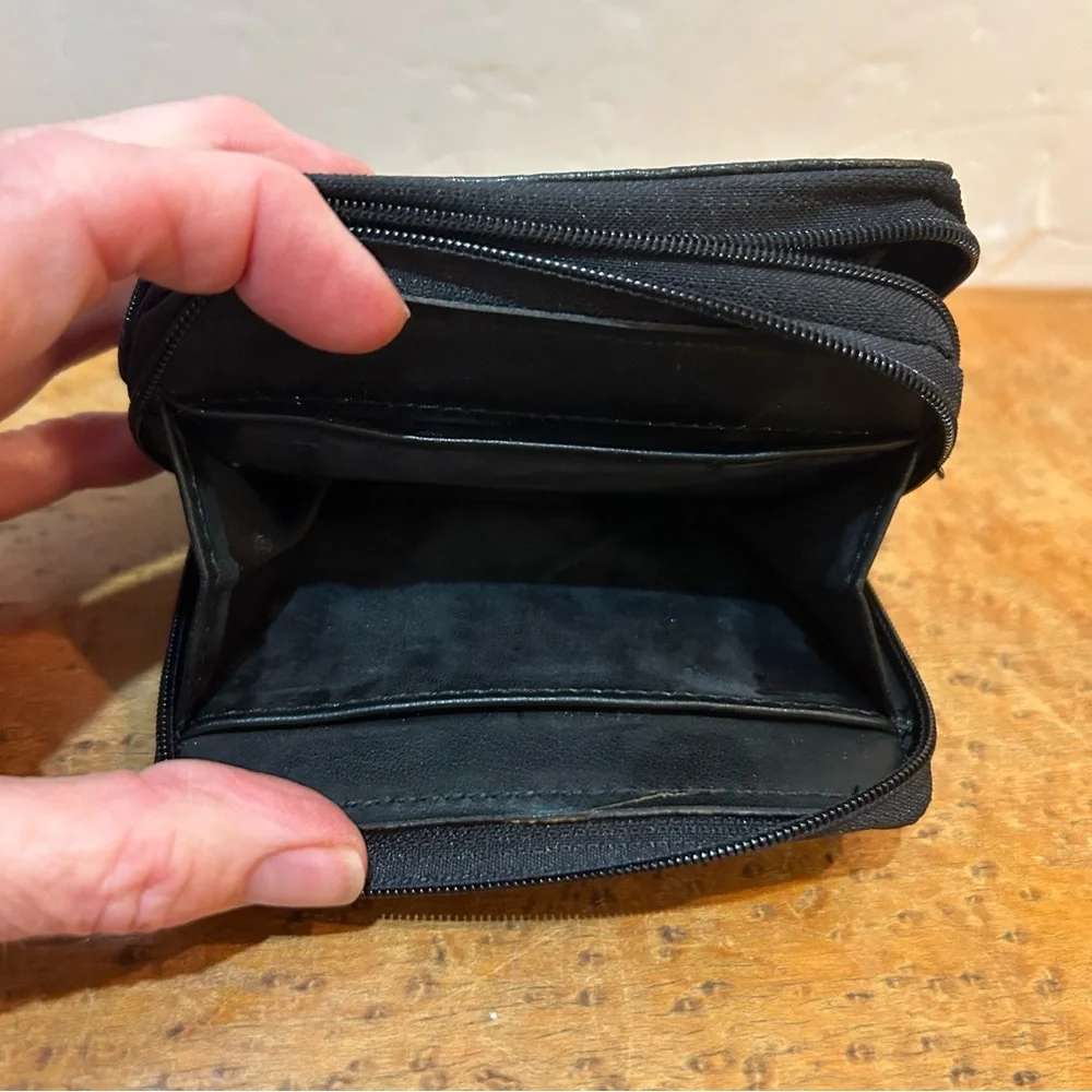 GENUINE LEATHER WOMEN'S BLACK ACCORDION ZIP WALLET CREDIT CARD COIN ORGANIZER